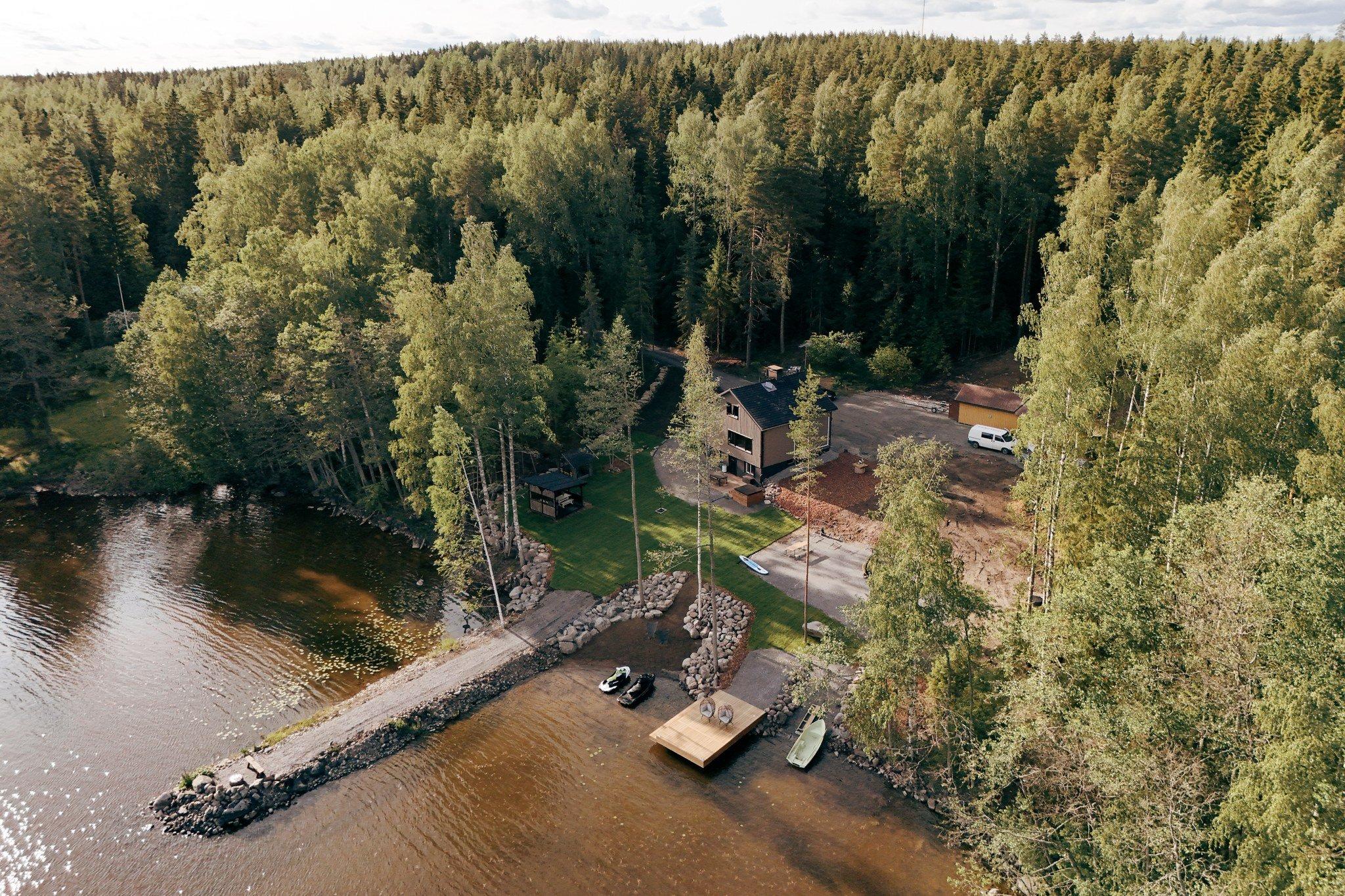 Leppojantie 16