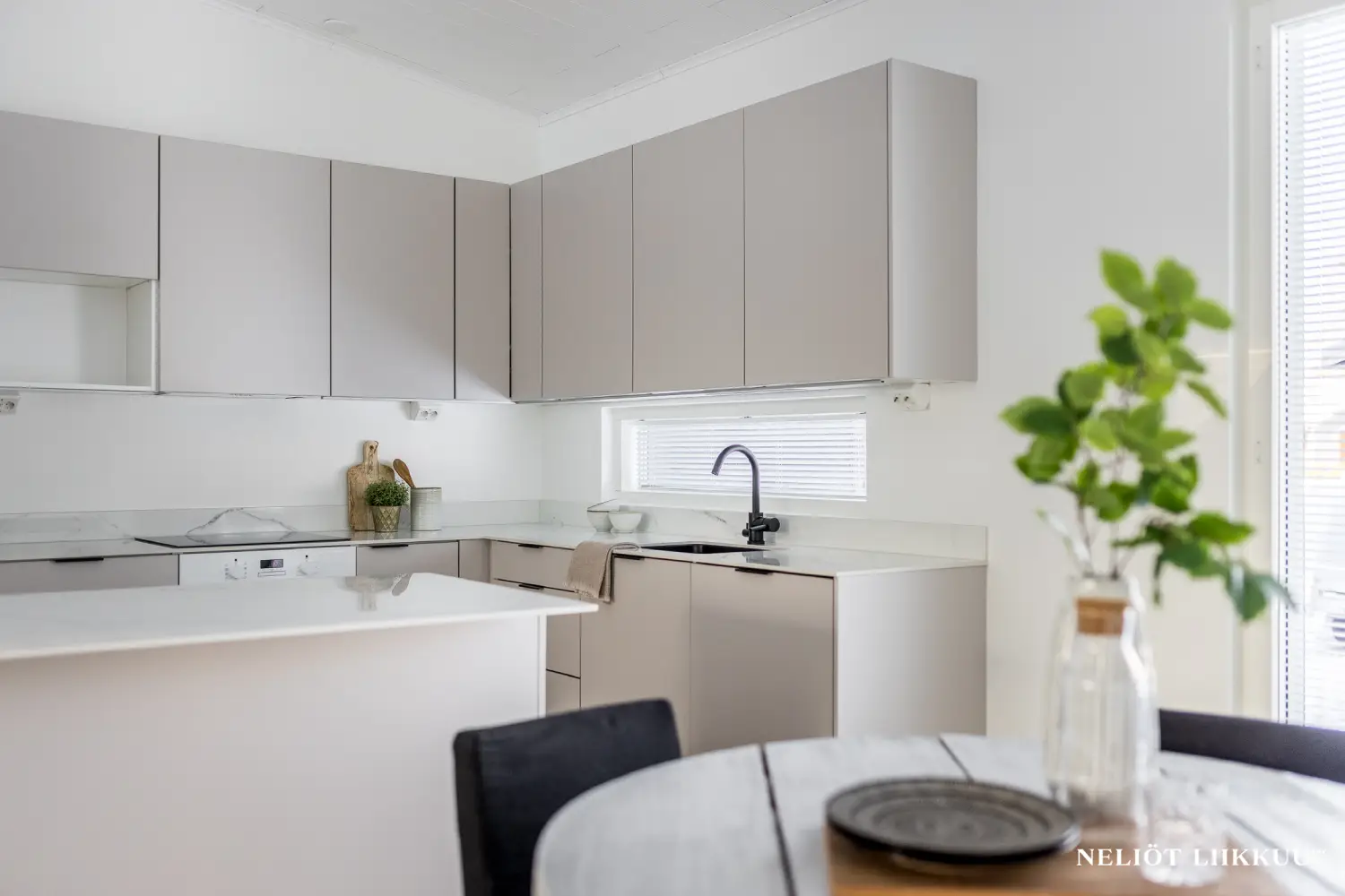 Myyntistailauksen esimerkkikuva